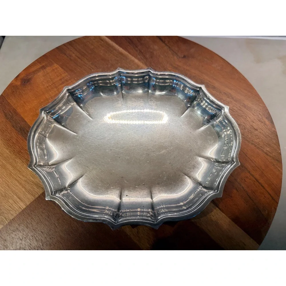 International Silver Co Chippendale Silver Plated Scalloped Oval Tray Dish